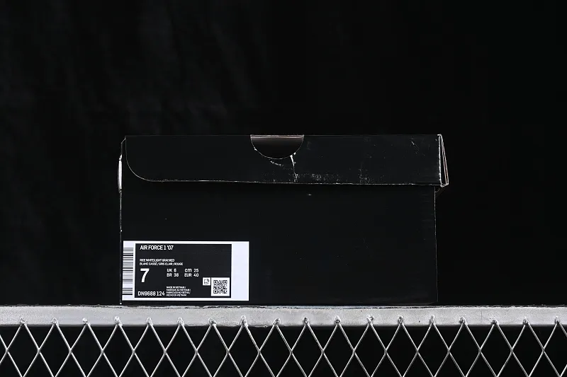 All categories Nk Air Force 1 Air Force series Nk Air Force 1 Low Air Force low-top Nike Air Force 1'07 Low joint model Air Force 1 low-top casual sneakers DN9688-124